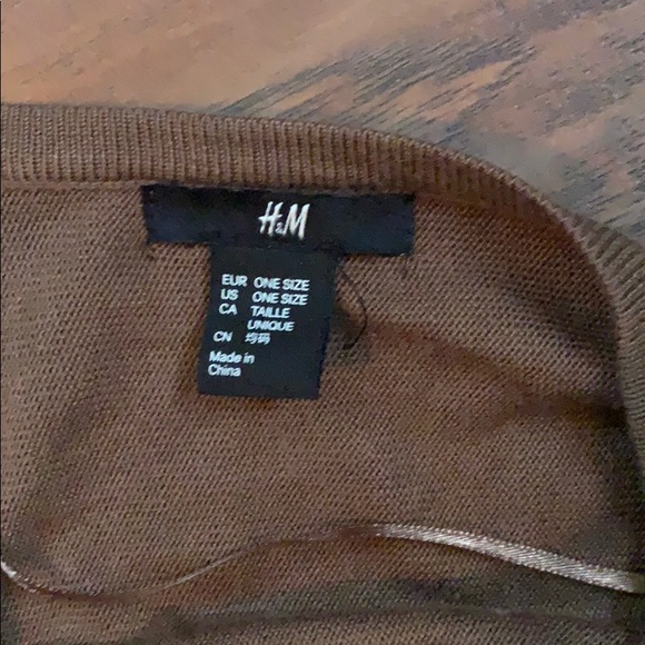 H&M shall - Picture 4 of 5